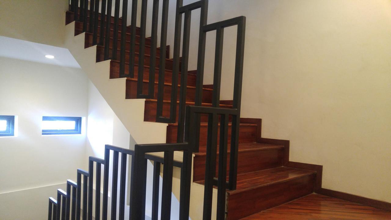Pod House Makassar Hostel Ngoại thất bức ảnh